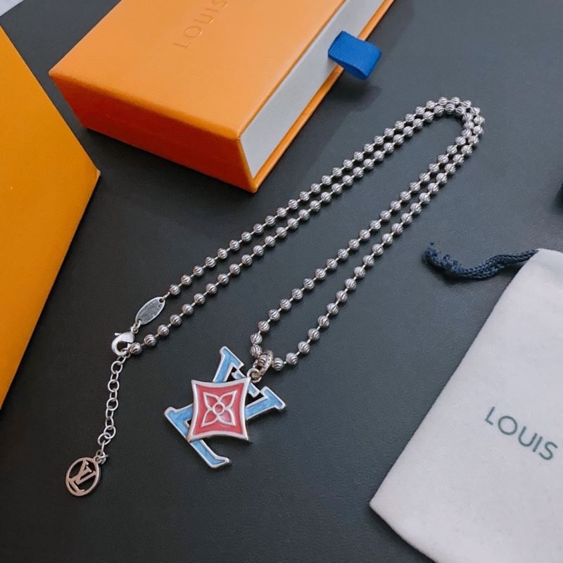 Louis Vuitton Necklaces - Click Image to Close